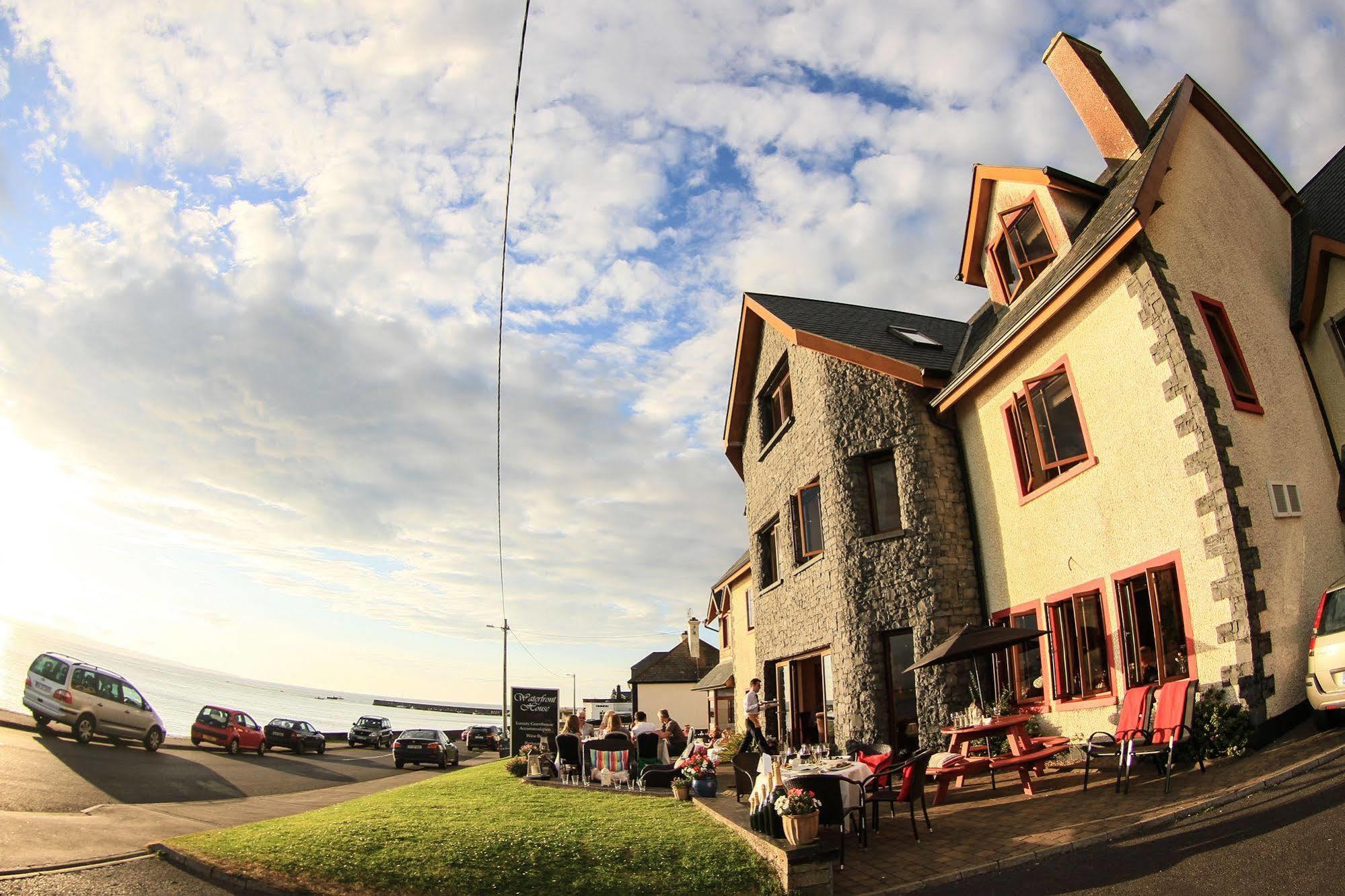 恩尼斯克朗 Waterfront House & Restaurant酒店 外观 照片
